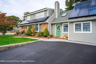 22 Queen Ann Rd, Brick, NJ 08723 - Photo 1