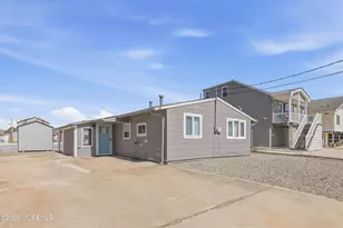 18 Lake Huron Dr, Little Egg Harbor, NJ 08087 - Photo 1