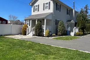 497 Sycamore Ave, Shrewsbury, NJ 07702 - Photo 1