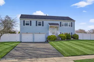 1029 Lucy Ln, Toms River Township, NJ 08753 - Photo 1
