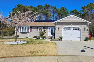 9 Flamingo Way, Toms River Township, NJ 08757 - Photo 1