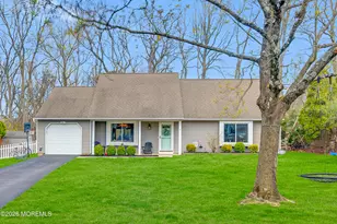 9 Lamp Post Ct, Howell Township, NJ 07731 - Photo 1