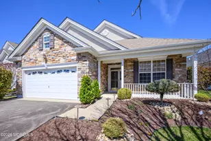 33 Cromwell Ln, Jackson, NJ 08527 - Photo 1