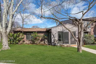 42 Lexington Ct, Red Bank, NJ 07701 - Photo 1