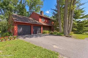 266 Union Hill Rd, Manalapan Township, NJ 07726 - Photo 1