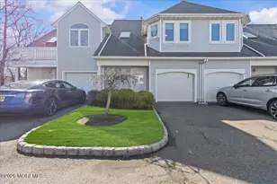 26 Bayview Ct, Long Branch, NJ 07740 - Photo 1