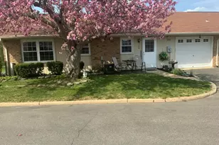 26B Yorkshire Ct, Manchester Township, NJ 08759 - Photo 1