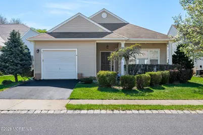 16 Kensington Road, Manchester Township, NJ 08759 - Photo 1