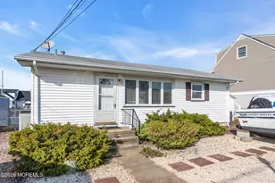 330 Cheryl Dr, Toms River Township, NJ 08753 - Photo 1