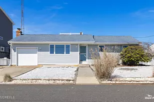 10 Iowa Ct, Little Egg Harbor, NJ 08087 - Photo 1