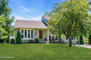 73 Dahlia Ln, Toms River Township, NJ 08753 - Photo 1