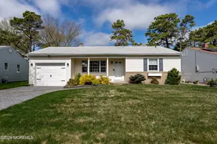 13 Nostrand Dr, Toms River Township, NJ 08757 - Photo 1