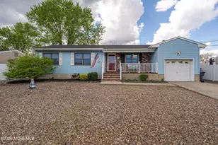 356 Spruce Dr, Brick, NJ 08723 - Photo 1