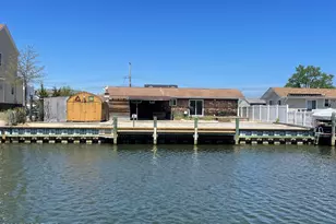 1813 Capstan Dr, Toms River Township, NJ 08753 - Photo 1