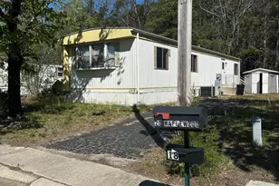 20 Maplewood Dr, Jackson, NJ 08527 - Photo 1
