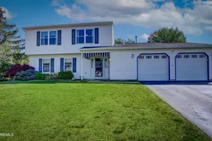 128 Starlight Rd, Howell Township, NJ 07731 - Photo 1