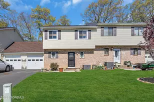 11 Patricia Ct, Howell Township, NJ 07731 - Photo 1