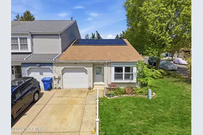 56 Thorne Lane, Matawan, NJ 07747 - Photo 1