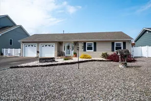 906 Bowsprit Point, Lanoka Harbor, NJ 08734 - Photo 1