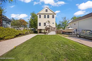 717 Main St, Belford, NJ 07718 - Photo 1