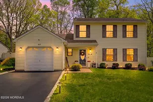 82 Mariners Cove, Freehold, NJ 07728 - Photo 1