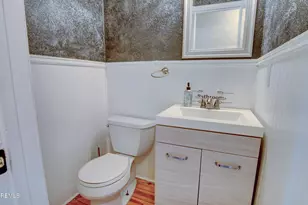 2 Lone Star Ln, Manalapan Township, NJ 07726 - Photo 8