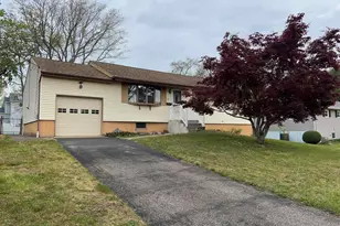 86 Brookhill Dr, Howell Township, NJ 07731 - Photo 1