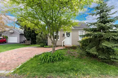 46 W Cape May Avenue, Ocean Gate, NJ 08740 - Photo 1