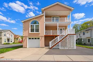34 Evergreen Pl, Keansburg, NJ 07734 - Photo 1