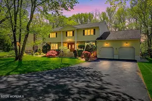 9 Manor Ct, Manalapan Township, NJ 07726 - Photo 1