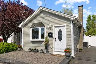 212 Atlantic St, Keyport, NJ 07735 - Photo 1