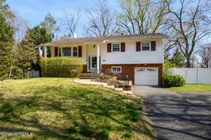 8 Holiday Rd, Manalapan Township, NJ 07726 - Photo 1