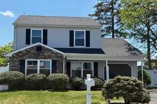 21 Queen Ann Rd, Brick, NJ 08723 - Photo 1