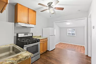 42 Center Avenue #Unit 3, Keansburg, NJ 07734 - Photo 1