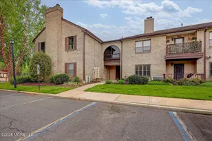 906 Wellington Pl, Matawan, NJ 07747 - Photo 1
