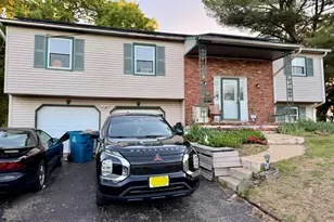 44 S Longview Rd, Howell Township, NJ 07731 - Photo 1