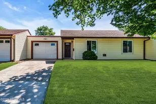 150 Maclura Plz Plaza, Monroe Township, NJ 08831 - Photo 1