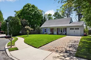 11 Moss Haven Way, Howell Township, NJ 07731 - Photo 1