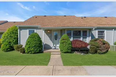 43 Piazza Correale #E, Freehold, NJ 07728 - Photo 1