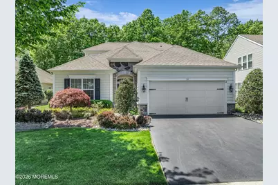 80 E Bosworth Boulevard, Farmingdale, NJ 07727 - Photo 1