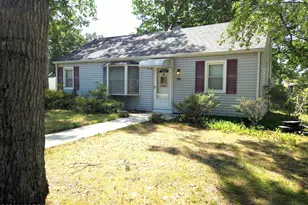 10 Woodland Dr, Howell Township, NJ 07731 - Photo 1