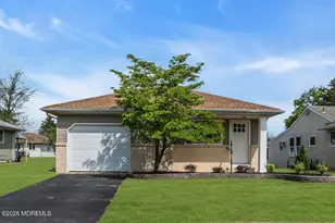17 Margarita St, Toms River Township, NJ 08757 - Photo 1