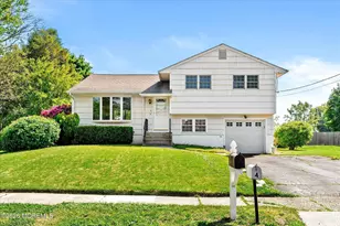 3 Probasco Dr, Allentown, NJ 08501 - Photo 1