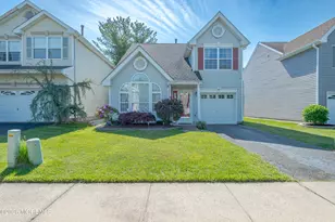 60 Glenn Oaks Ct, Old Bridge Township, NJ 08857 - Photo 1