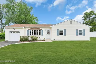 816 Sixth Ave, Toms River Township, NJ 08757 - Photo 1