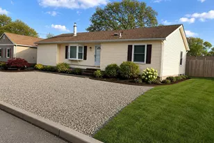 407 Sinclair Ave, Lanoka Harbor, NJ 08734 - Photo 1