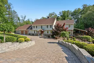 34 Apple Grove Dr, Holmdel, NJ 07733 - Photo 1