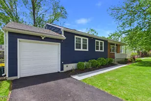 27 Rockland Rd, Ewing Township, NJ 08638 - Photo 1