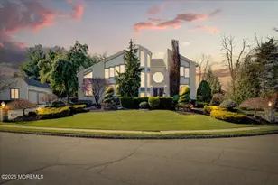 5 Cherry Point Ct, Morganville, NJ 07751 - Photo 1