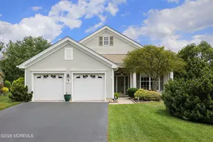 30 Gardenways Ct, Lakewood, NJ 08701 - Photo 1